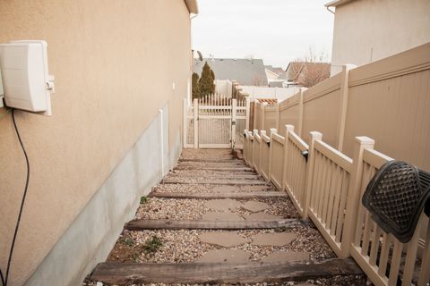 Tiny photo for 3334 S PEREGRINE TRL, Saratoga Springs, UT 84045 (MLS # 2134508)