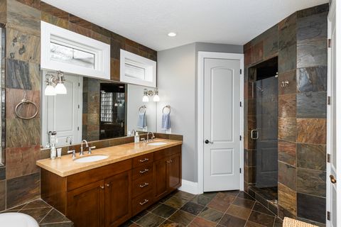 Tiny photo for 2751 E 4430 S, Holladay, UT 84124 (MLS # 2148606)