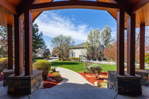 Tiny photo for 2751 E 4430 S, Holladay, UT 84124 (MLS # 2148606)