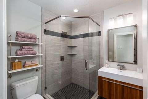 Tiny photo for 2751 E 4430 S, Holladay, UT 84124 (MLS # 2148606)