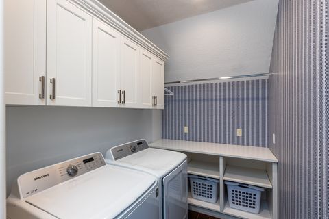 Tiny photo for 2751 E 4430 S, Holladay, UT 84124 (MLS # 2148606)