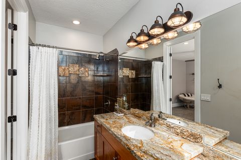 Tiny photo for 2751 E 4430 S, Holladay, UT 84124 (MLS # 2148606)