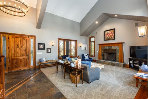 Tiny photo for 2751 E 4430 S, Holladay, UT 84124 (MLS # 2148606)