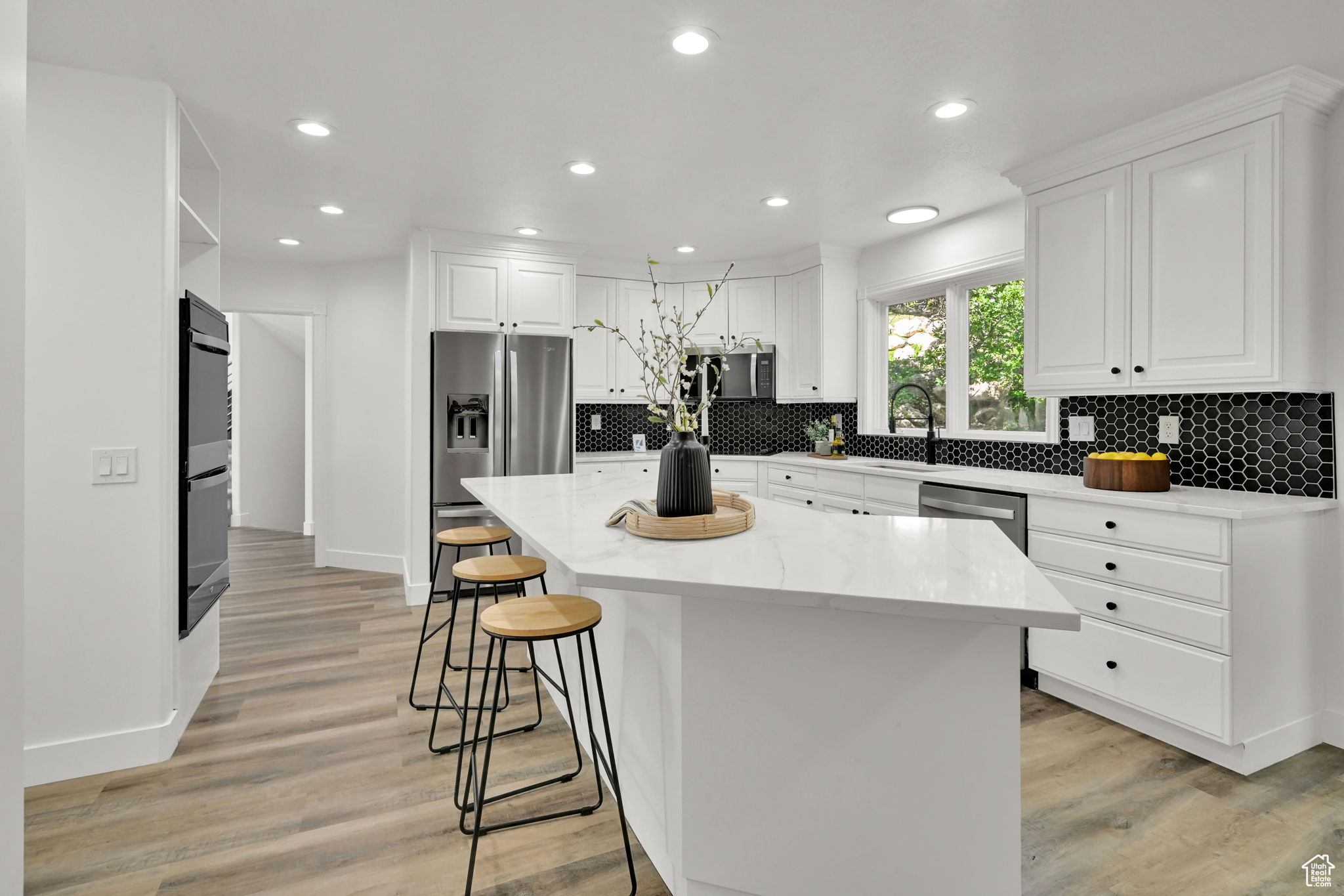 MOUNTAIN MEADOWS - Residential