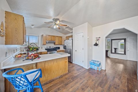 Tiny photo for 4532 W 4065 S, Salt Lake City, UT 84120 (MLS # 2126434)
