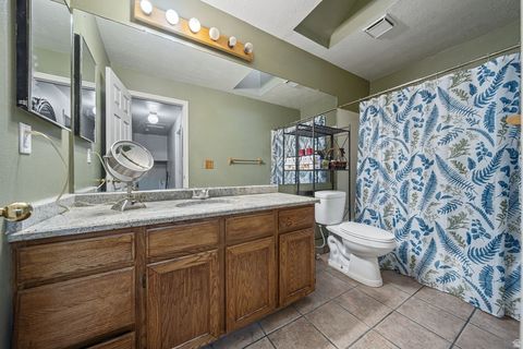 Tiny photo for 4532 W 4065 S, Salt Lake City, UT 84120 (MLS # 2126434)