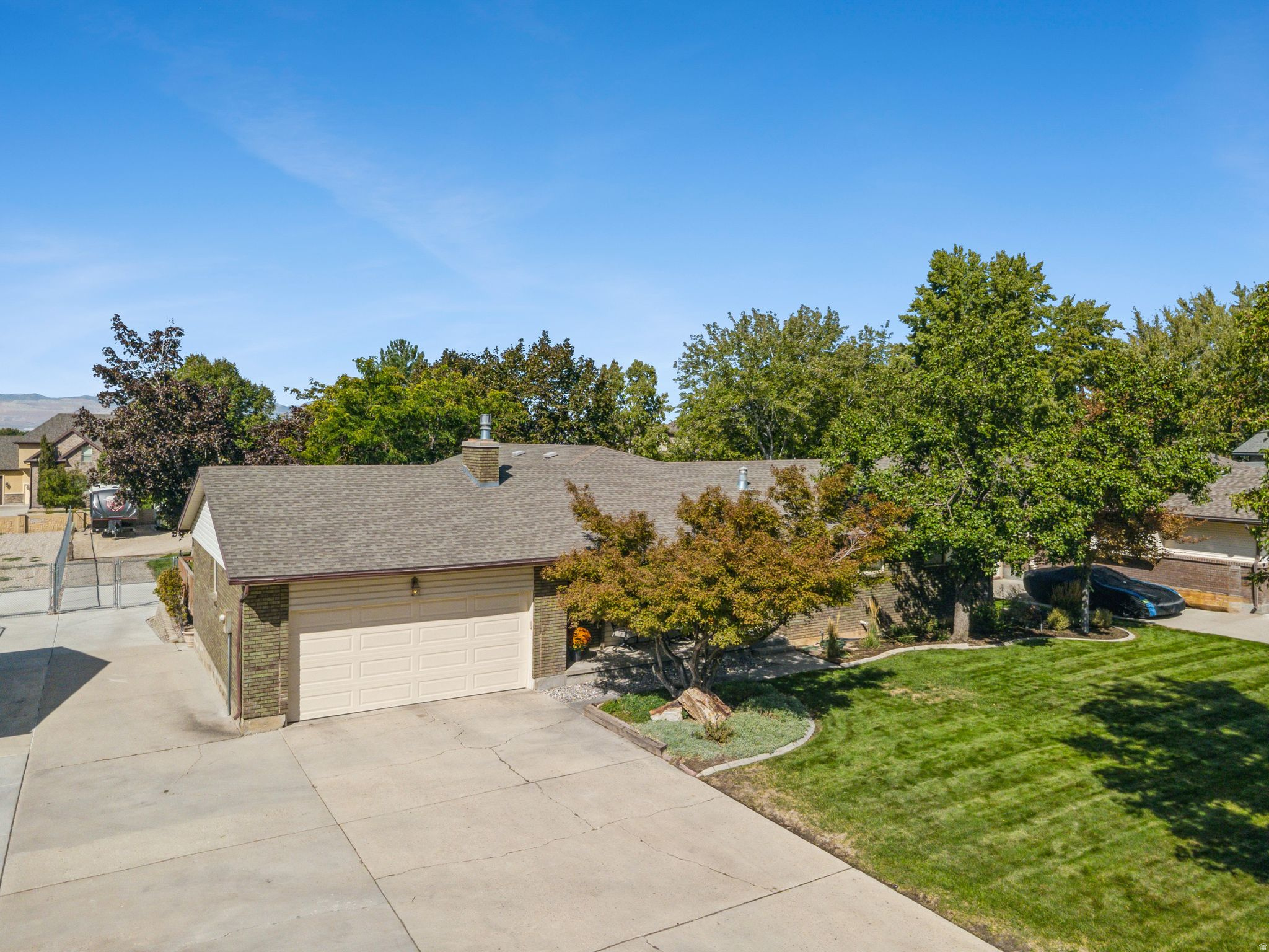 WILLOW CREEK MESA - Residential