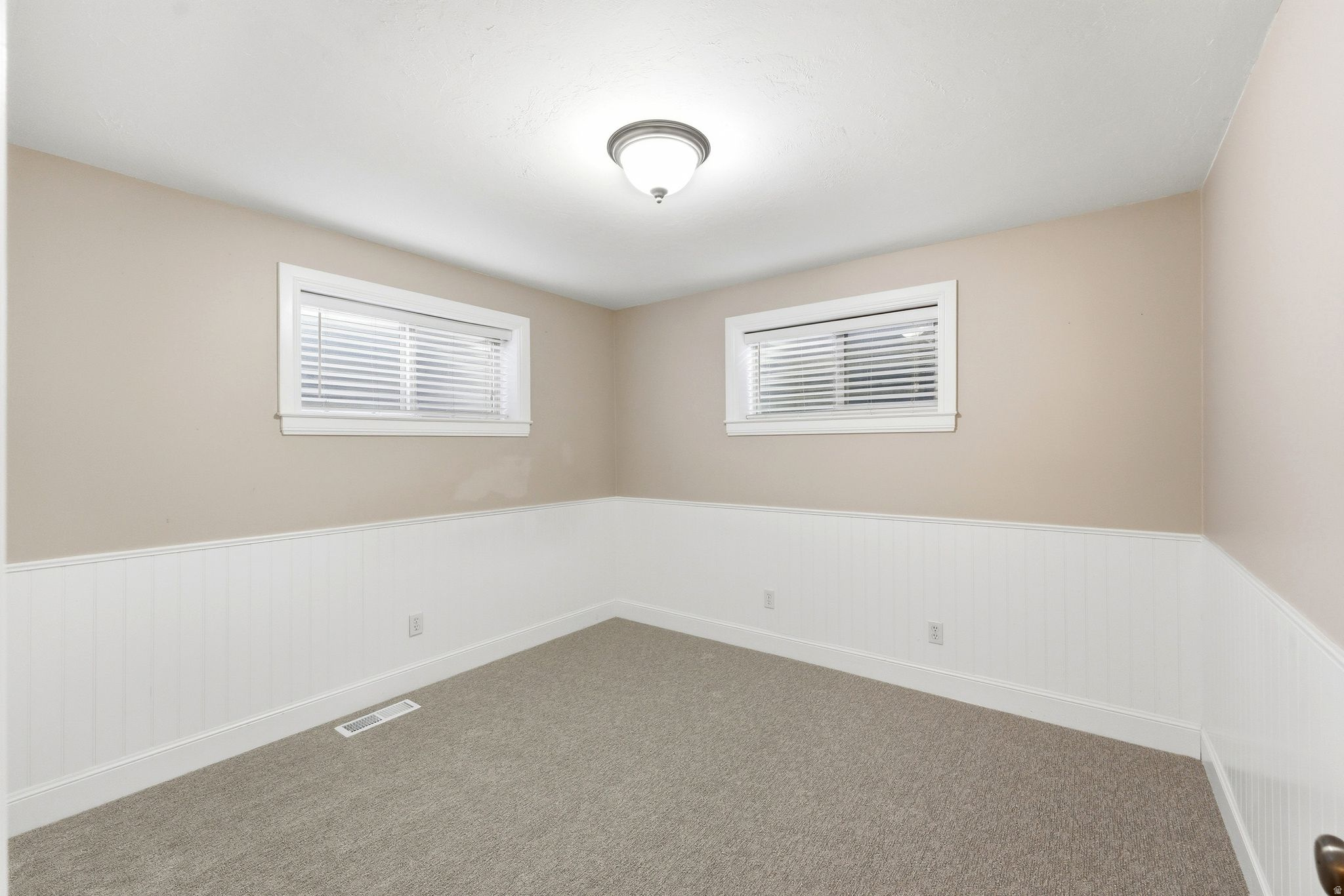 WILLOW CREEK MESA - Residential