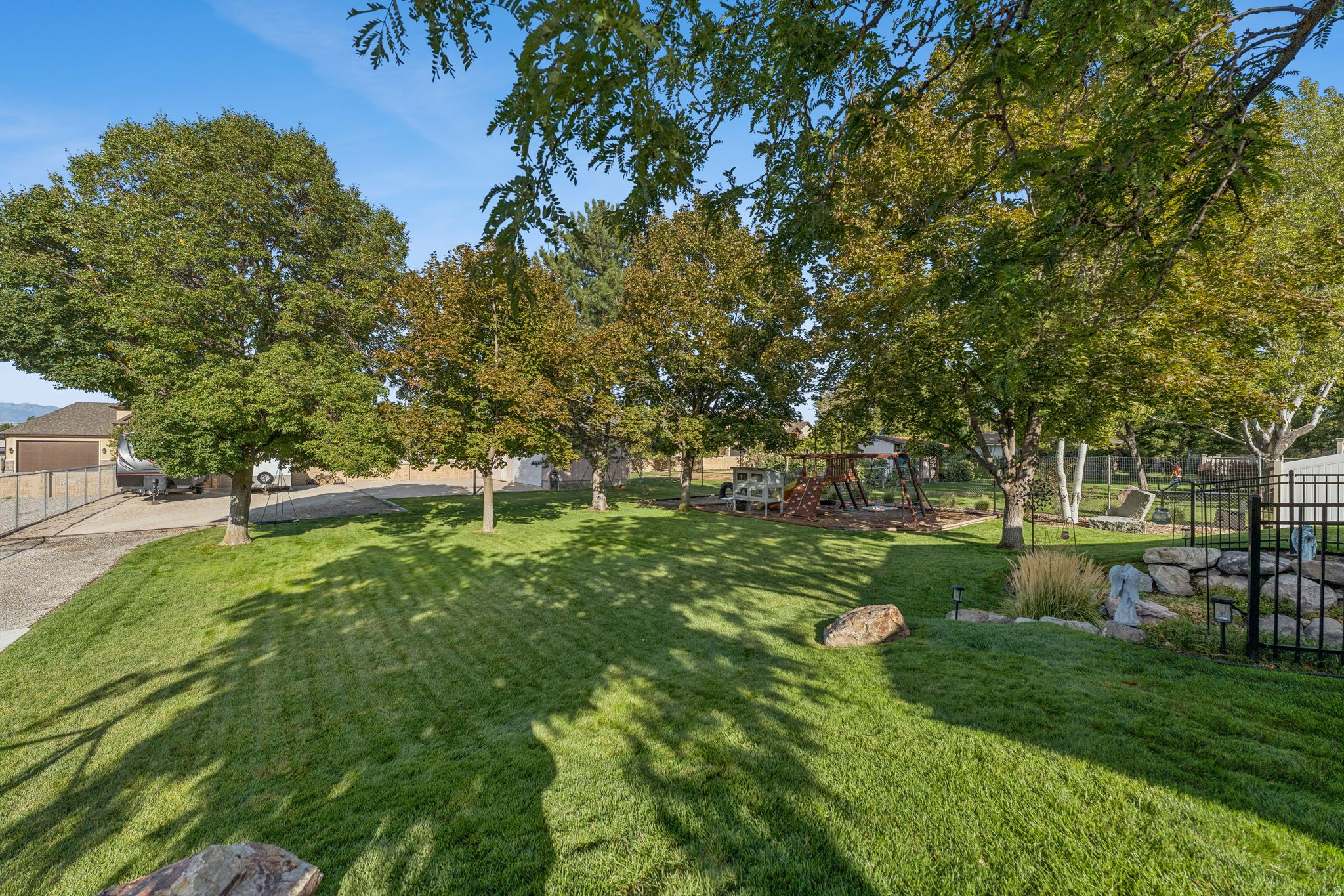 WILLOW CREEK MESA - Residential