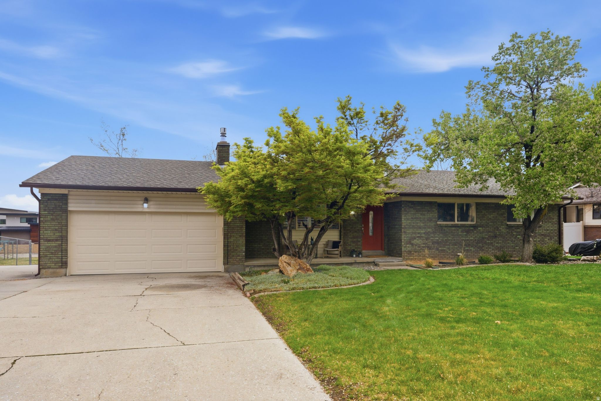 WILLOW CREEK MESA - Residential