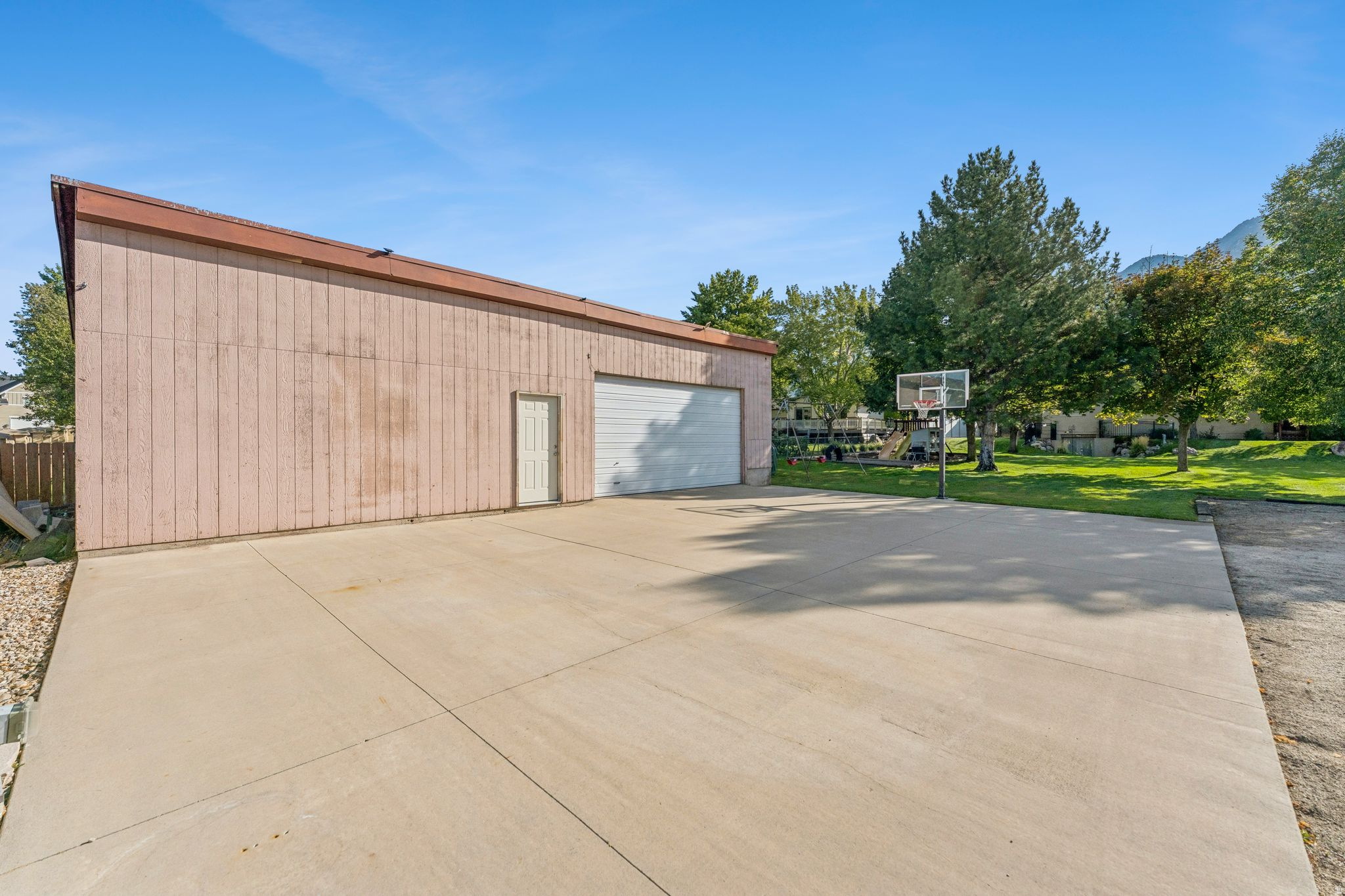 WILLOW CREEK MESA - Residential