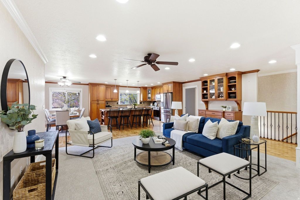 Photo of 11404 S HIGH MESA DR, Sandy, UT 84092 (MLS # 2148234)