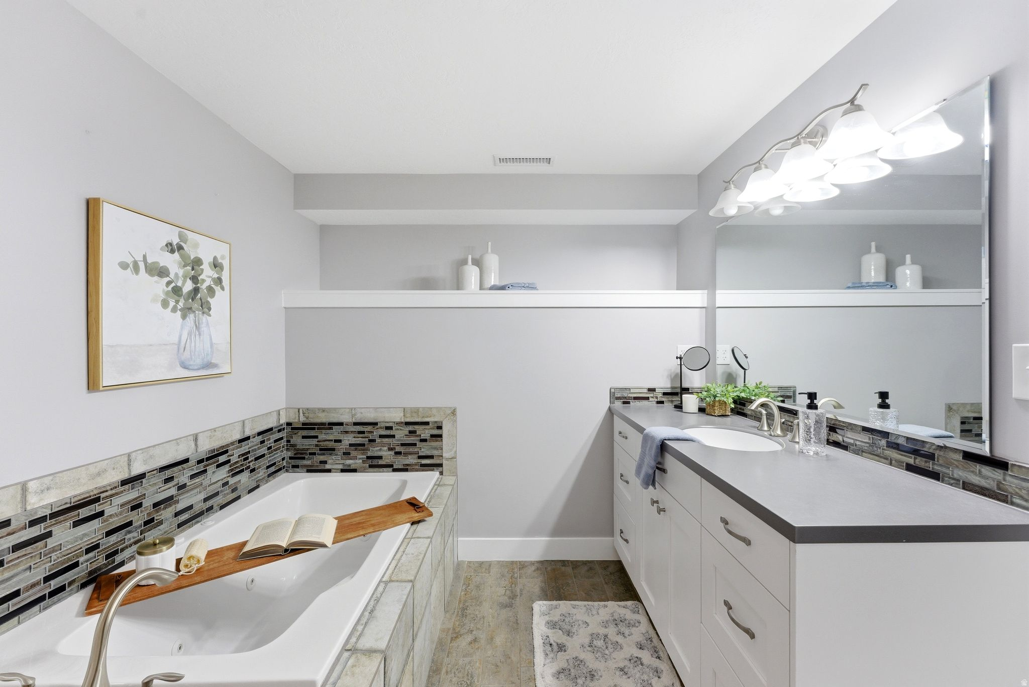 WILLOW CREEK MESA - Residential