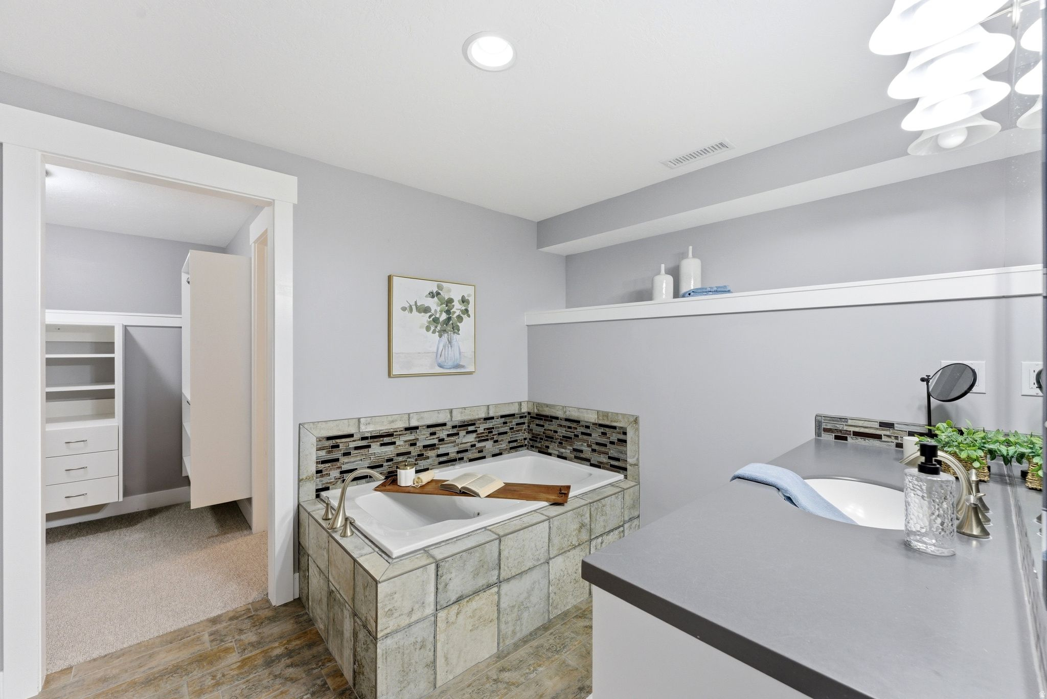 WILLOW CREEK MESA - Residential