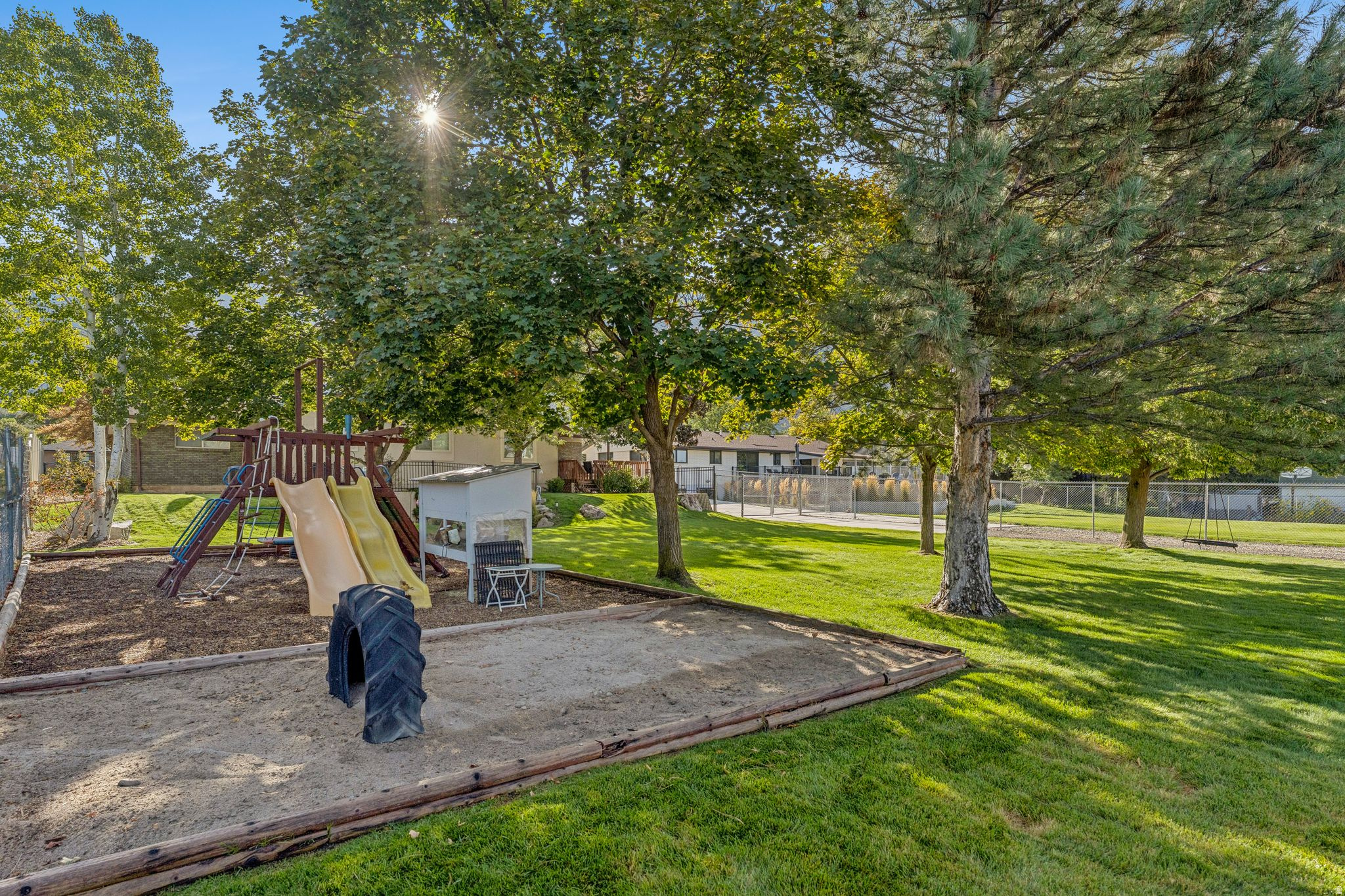 WILLOW CREEK MESA - Residential