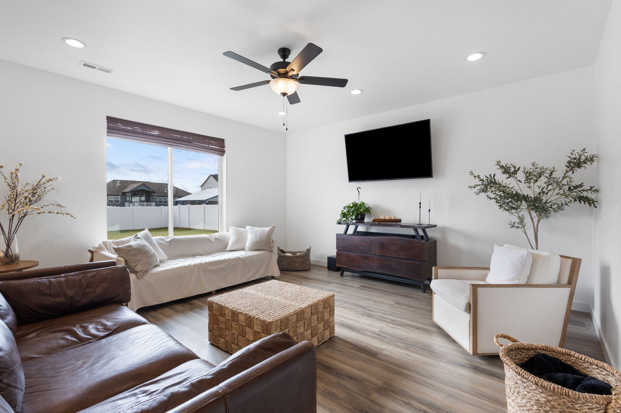 MEADOWS AT GREEN FARM - Residential