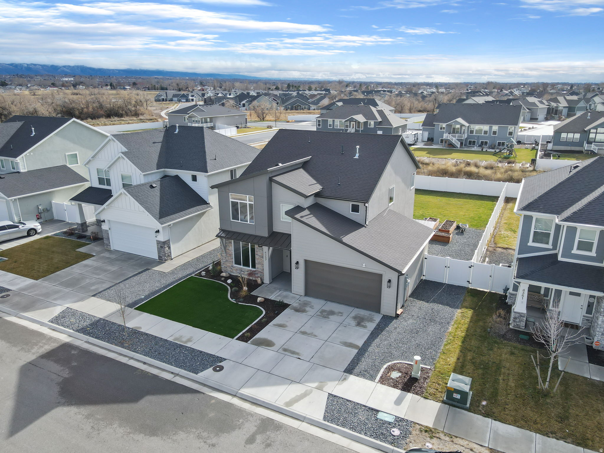 MEADOWS AT GREEN FARM - Residential