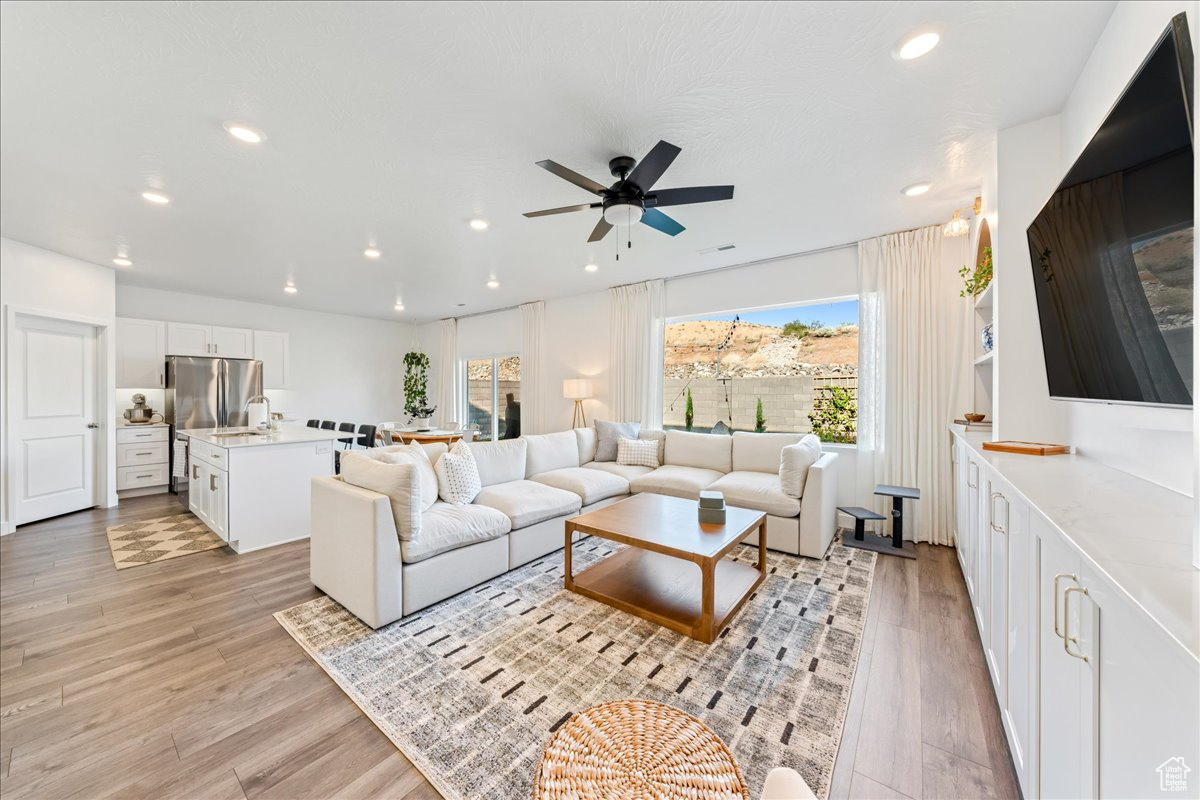 STARR SPRINGS AT LONG VALLEY 3 - Residential