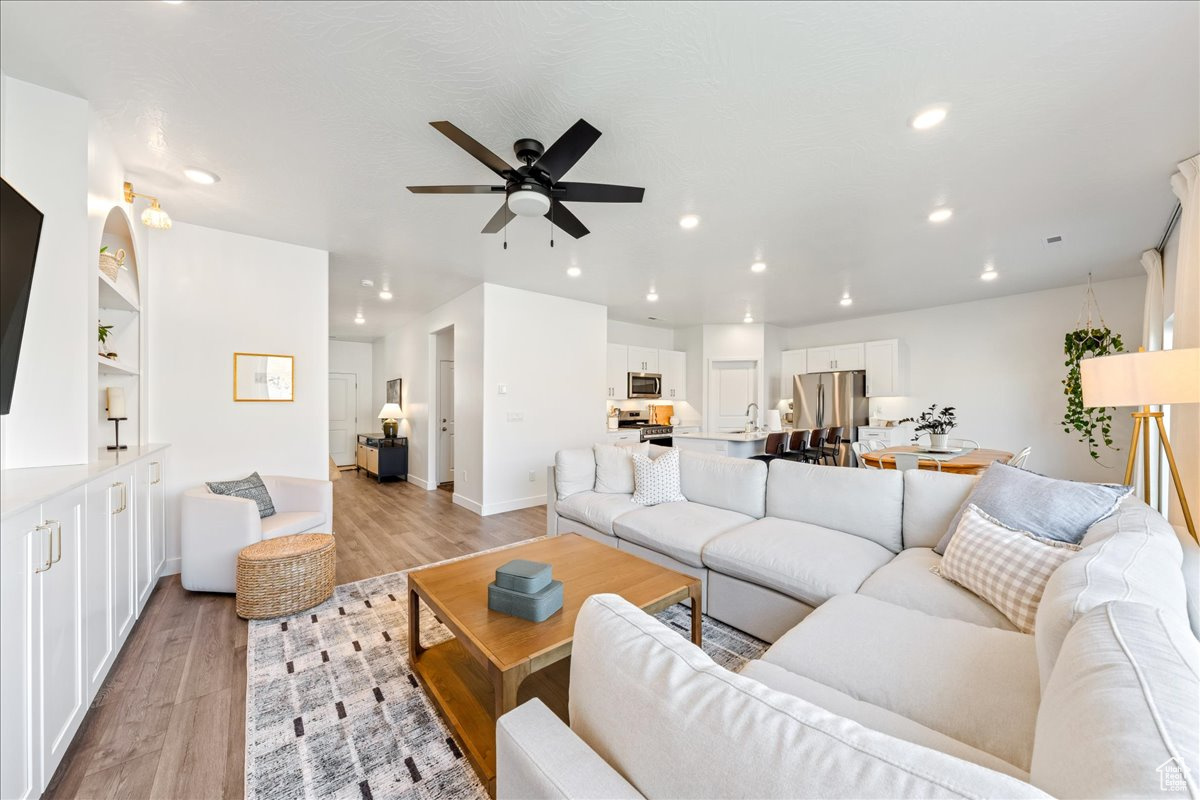 STARR SPRINGS AT LONG VALLEY 3 - Residential