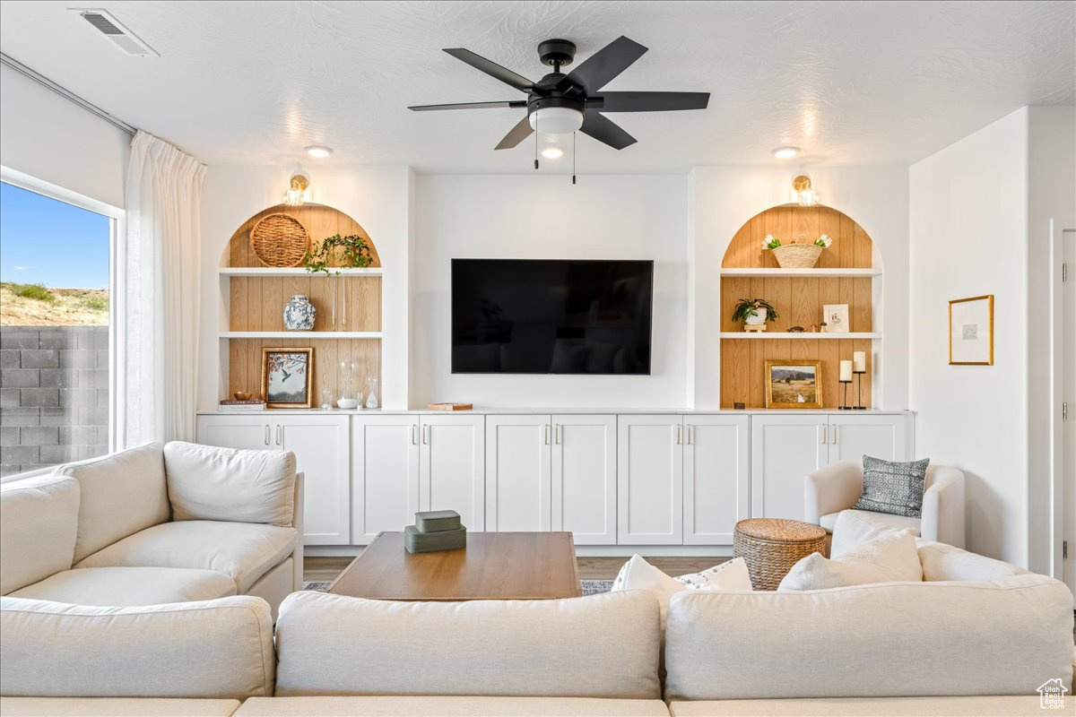 STARR SPRINGS AT LONG VALLEY 3 - Residential
