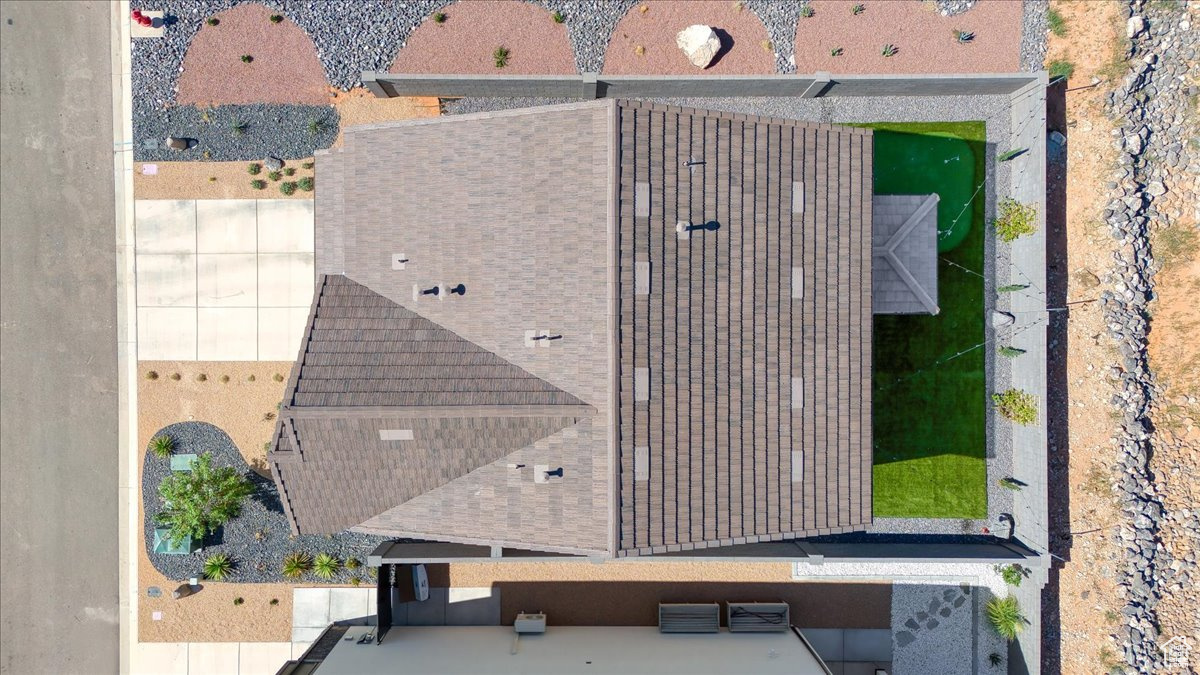 STARR SPRINGS AT LONG VALLEY 3 - Residential