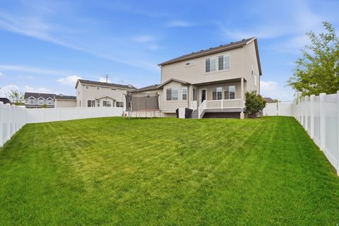 Tiny photo for 534 S 1350 W, Syracuse, UT 84075 (MLS # 2152668)