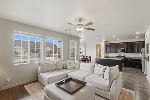 Tiny photo for 534 S 1350 W, Syracuse, UT 84075 (MLS # 2152668)