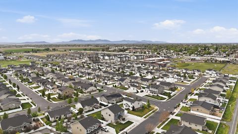 Tiny photo for 534 S 1350 W, Syracuse, UT 84075 (MLS # 2152668)