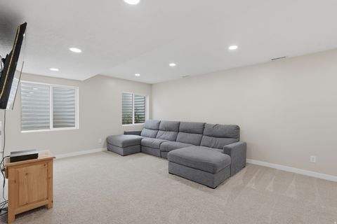Tiny photo for 534 S 1350 W, Syracuse, UT 84075 (MLS # 2152668)