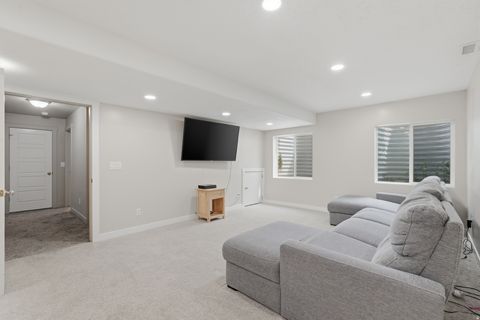 Tiny photo for 534 S 1350 W, Syracuse, UT 84075 (MLS # 2152668)