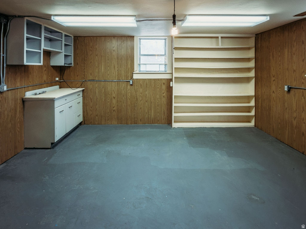 VOUK SUB - Residential