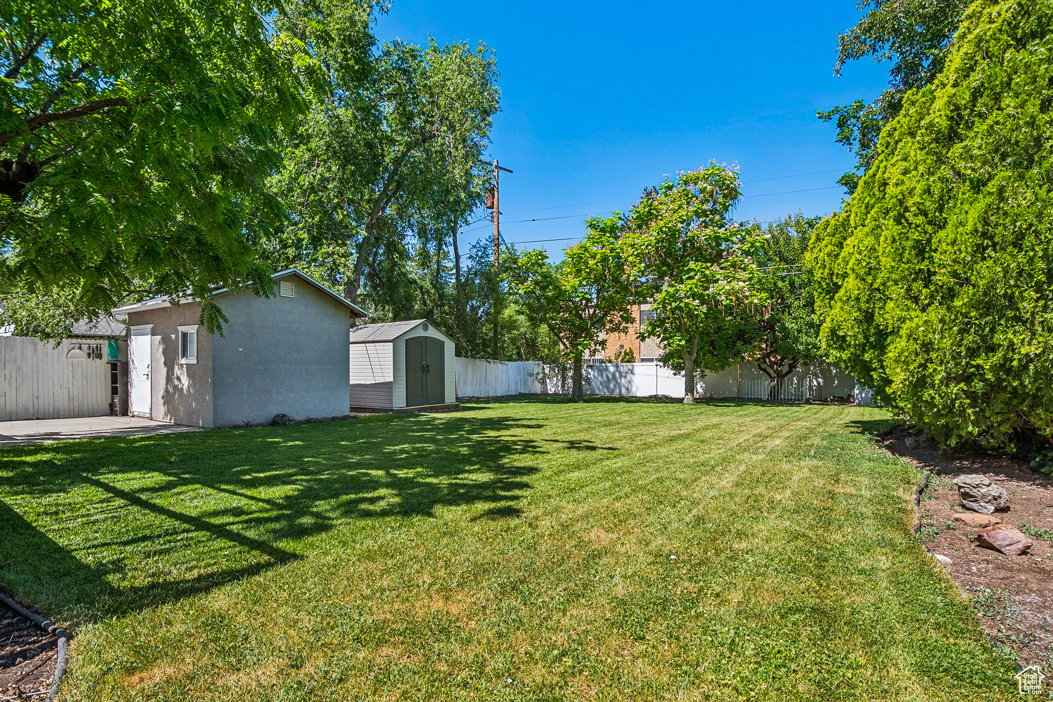 Salt Lake City, Utah 84105, United States, 4 Bedrooms Bedrooms, ,3 BathroomsBathrooms,Residential,Pending,149552