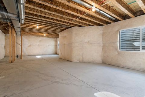 Tiny photo for 1117 W MAHOGANY ST, Saratoga Springs, UT 84045 (MLS # 2124088)