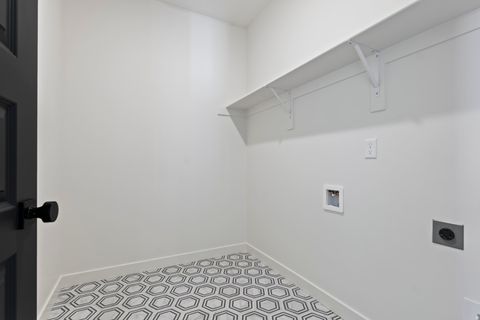 Tiny photo for 1117 W MAHOGANY ST, Saratoga Springs, UT 84045 (MLS # 2124088)