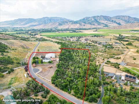 Tiny photo for 2334 S FALCON WAY E, Huntsville, UT 84317 (MLS # 2172934)