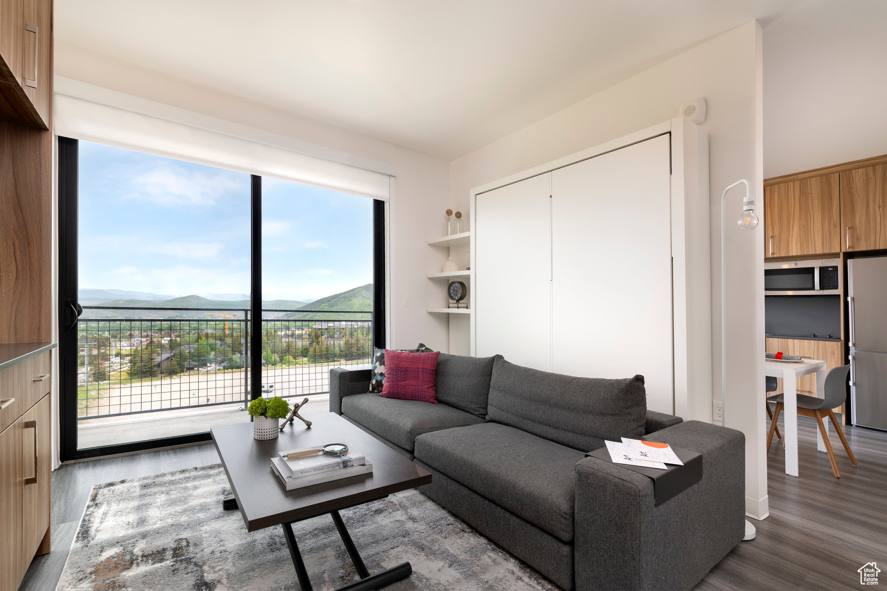 CANYON HAUS/YOTELPAD - Residential