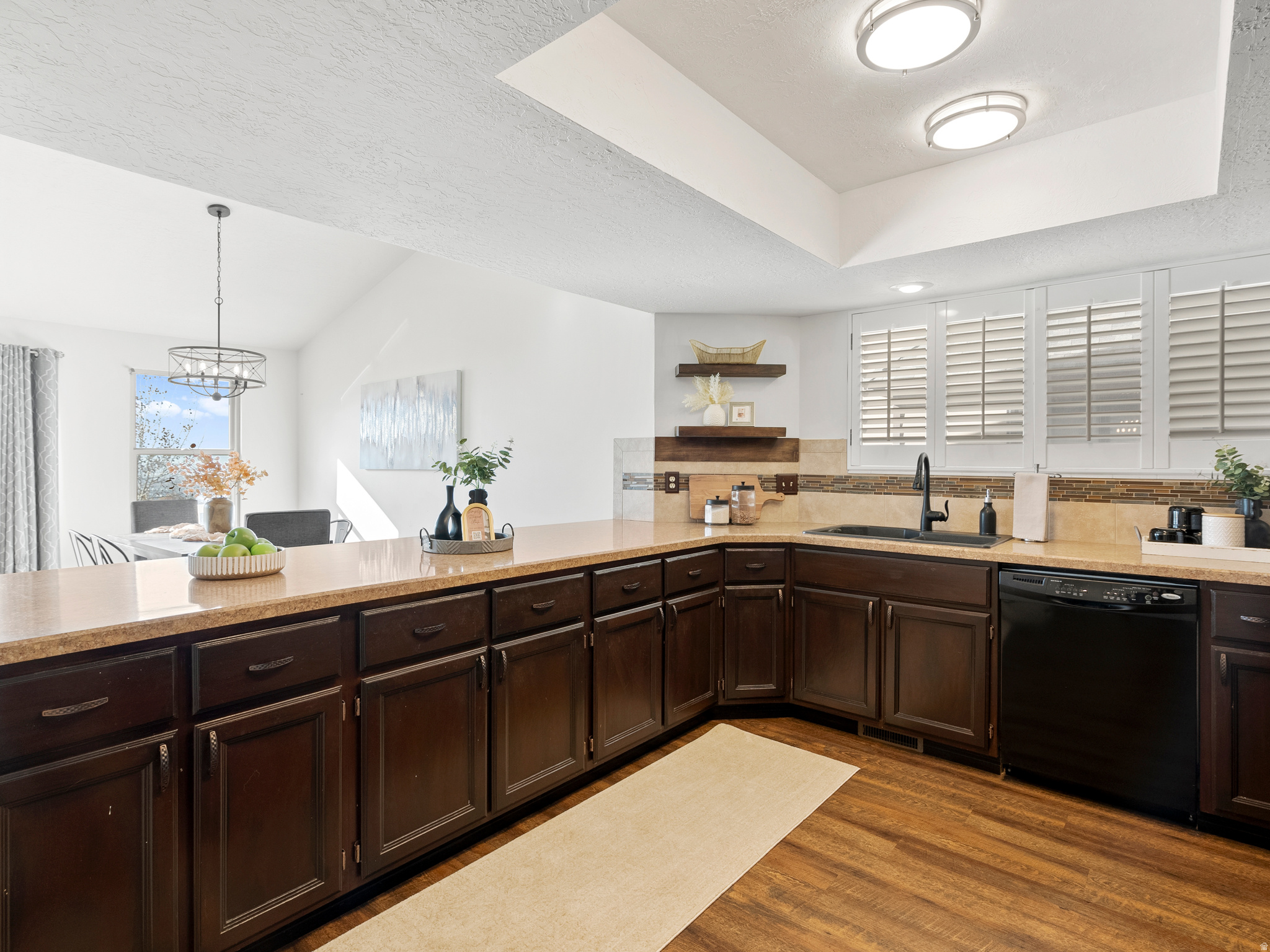 LAKEVIEW HEIGHTS SUB - Residential