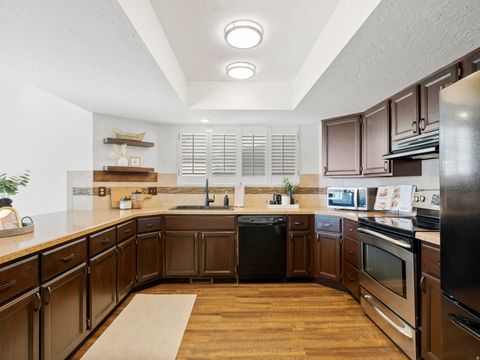 Tiny photo for 399 E 3350 N, North Ogden, UT 84414 (MLS # 2122870)