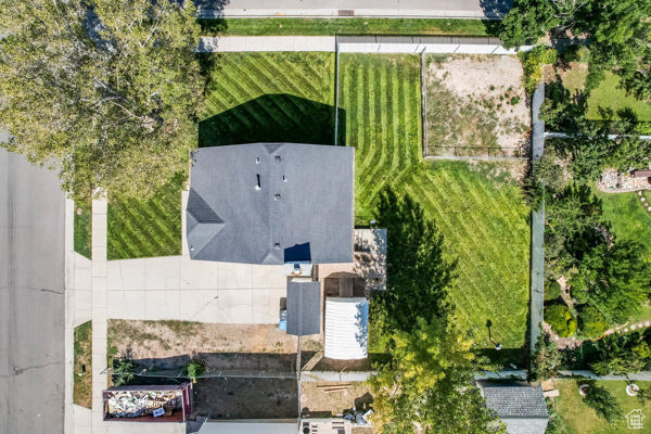 SHADOW RUN ESTATES - Residential