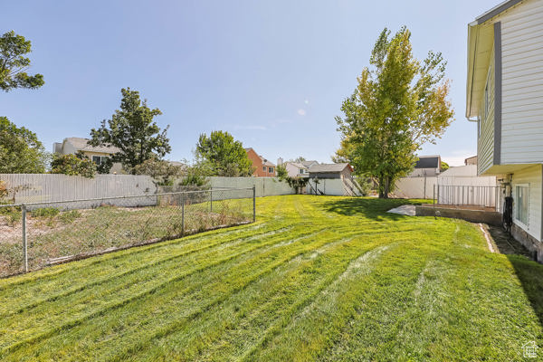 SHADOW RUN ESTATES - Residential