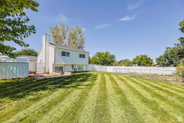 SHADOW RUN ESTATES - Residential