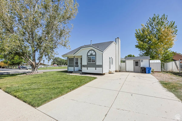 SHADOW RUN ESTATES - Residential