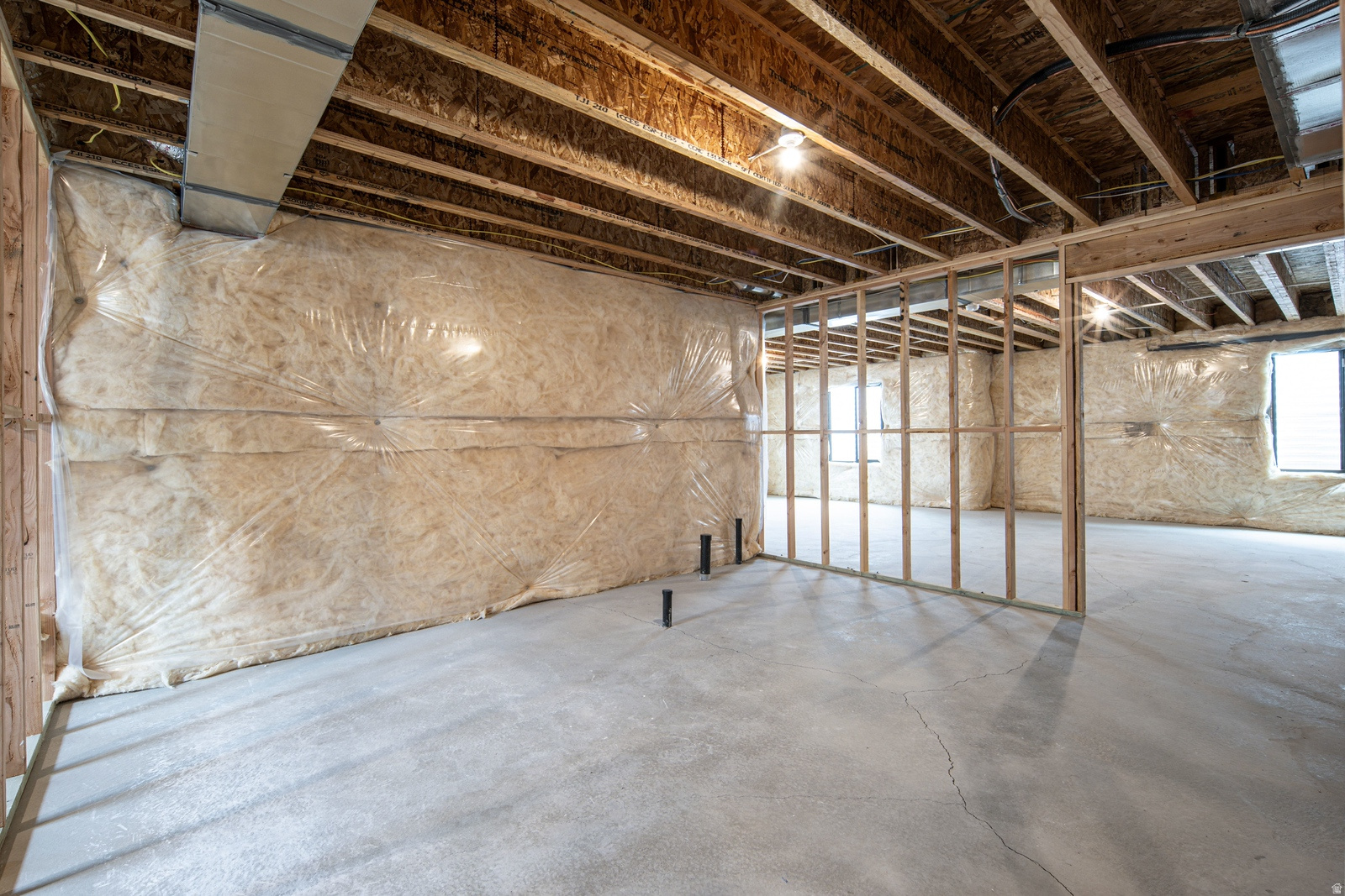 CROSSINGS AT LAKE CREEK - Residential