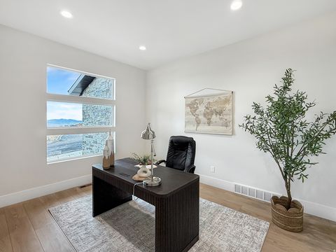 Tiny photo for 4094 N JACKSON AVE, North Ogden, UT 84414 (MLS # 2136655)