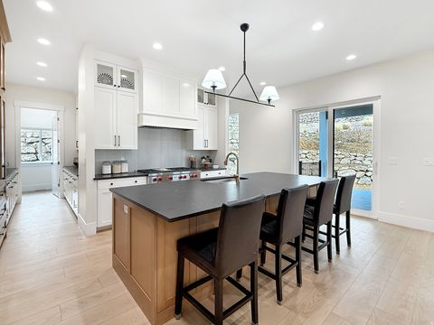 Tiny photo for 4094 N JACKSON AVE, North Ogden, UT 84414 (MLS # 2136655)