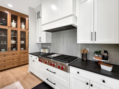 Tiny photo for 4094 N JACKSON AVE, North Ogden, UT 84414 (MLS # 2136655)