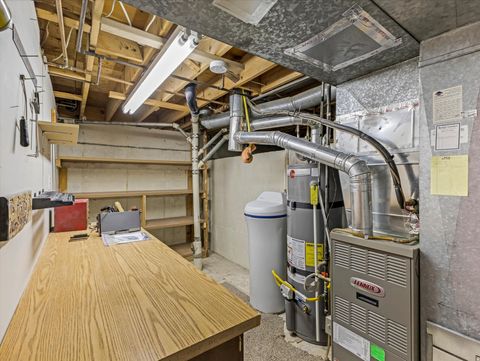 Tiny photo for 6038 S VILLAGE 3 RD, Murray, UT 84121 (MLS # 2151490)