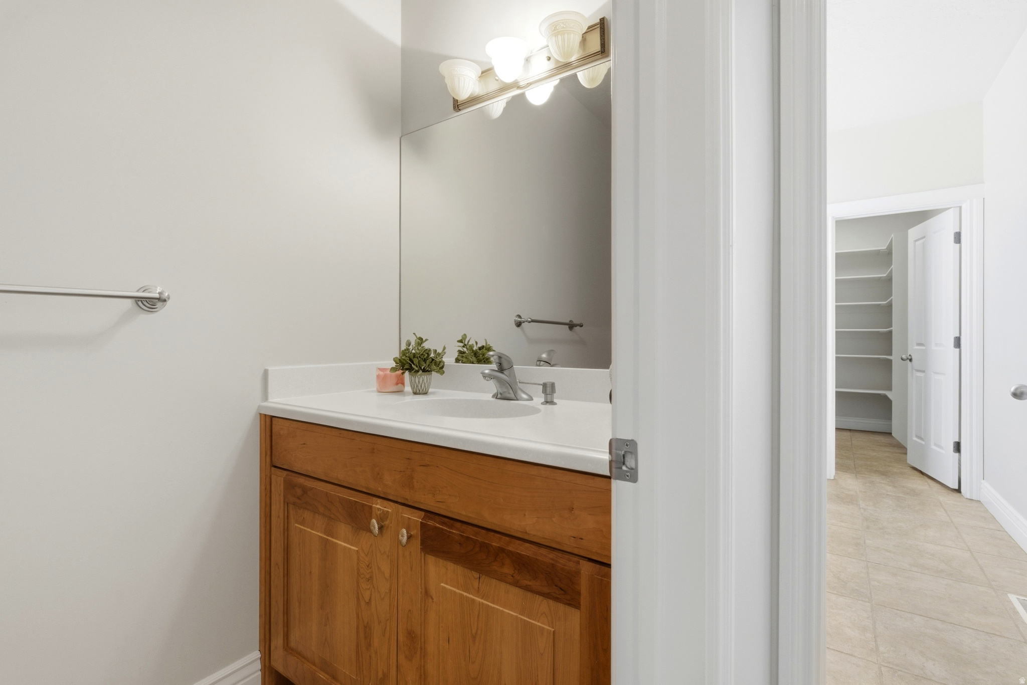 BROOKSHIRE - Residential