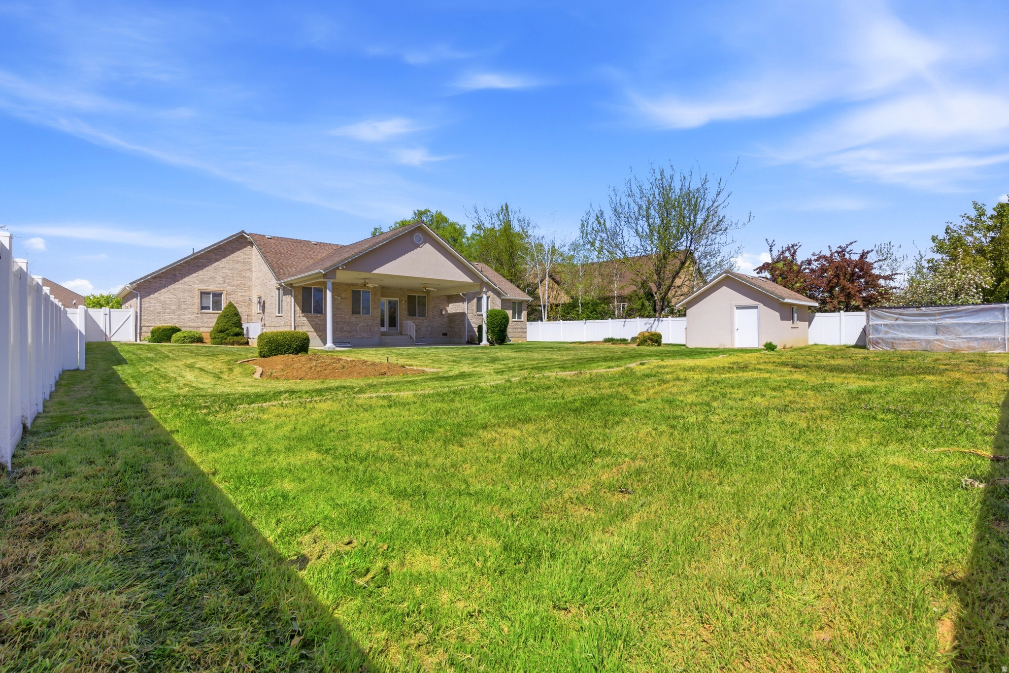 BROOKSHIRE - Residential