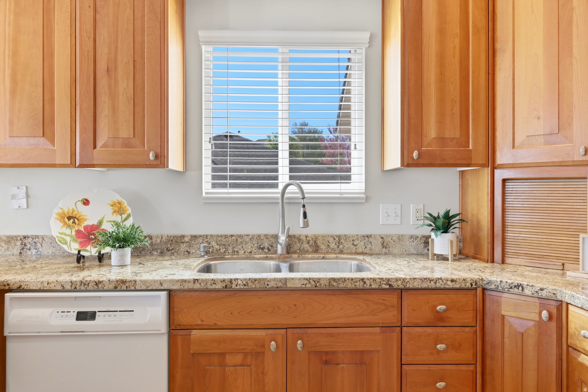 BROOKSHIRE - Residential